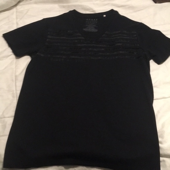 Guess tee - Picture 1 of 5